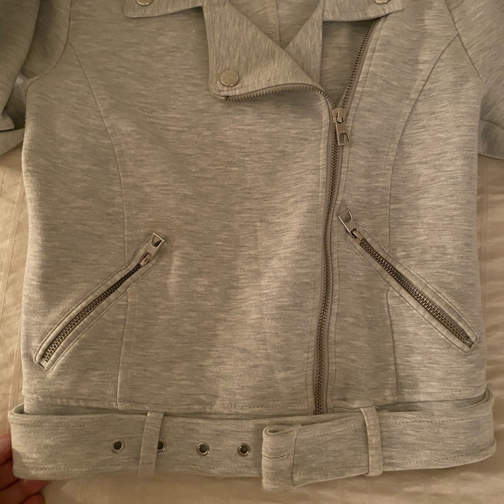 Zara Jacket - Picture 2 of 4
